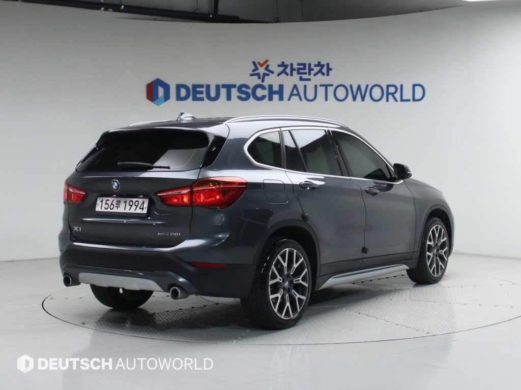 BMW X1 X1 (F48) xDrive 20i xLine 스페셜에디션 이미지 2