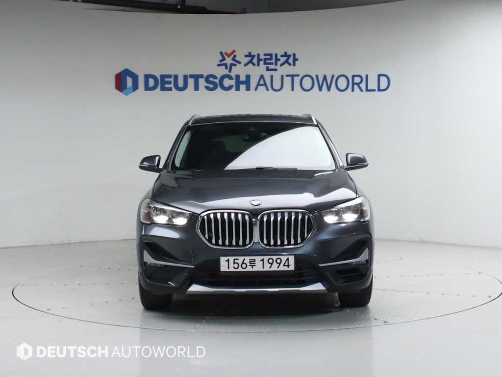 BMW X1 X1 (F48) xDrive 20i xLine 스페셜에디션 이미지 3