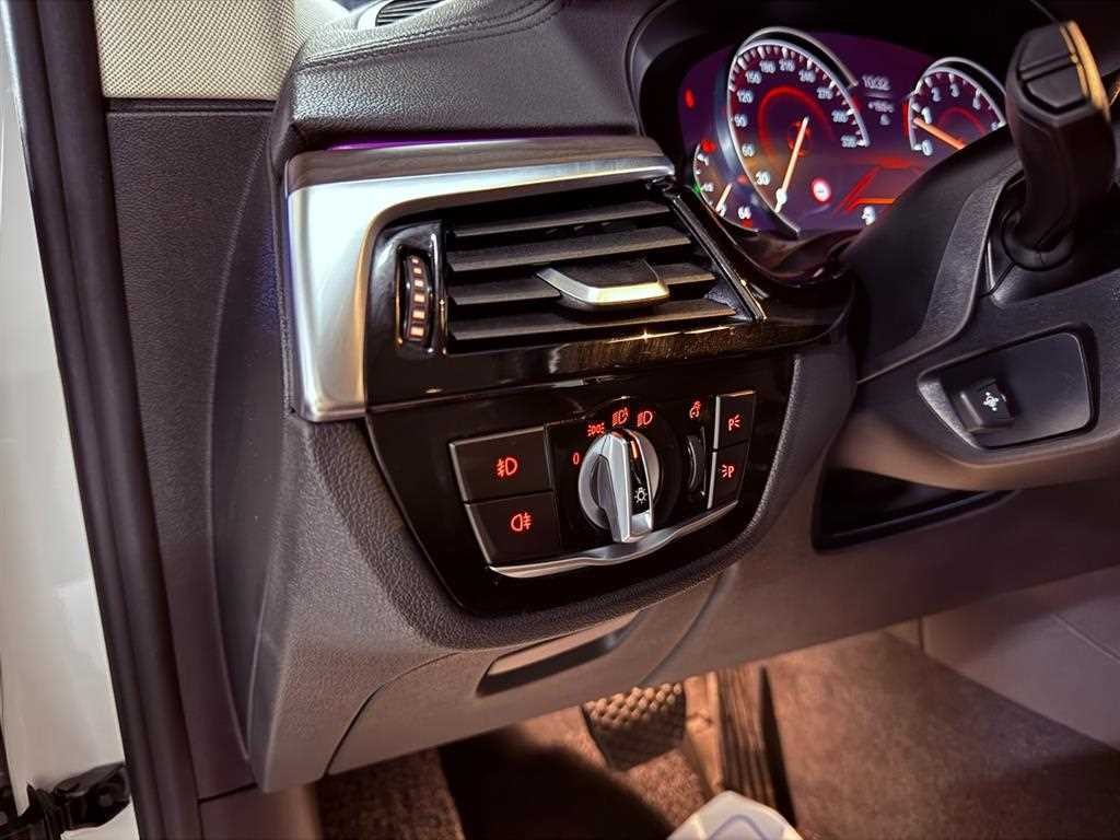 BMW 그란투리스모 6시리즈 GT (G32) 640I XDRIVE 럭셔리 이미지 13