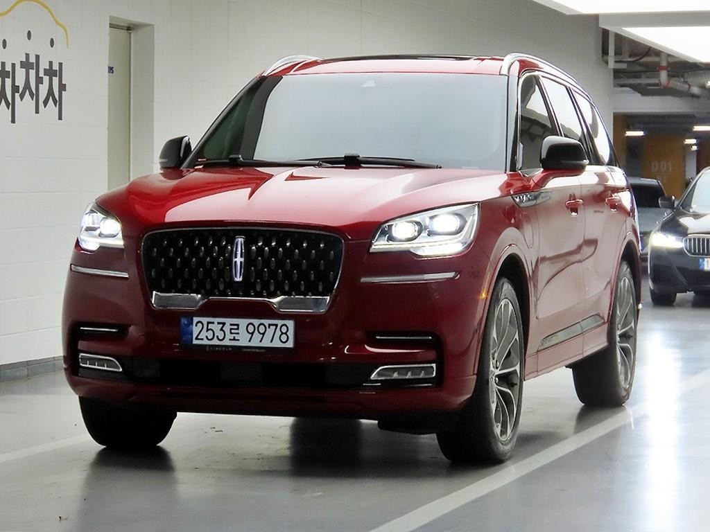 링컨 에비에이터 에비에이터 2세대 3.0 PHEV GT AWD 이미지 2