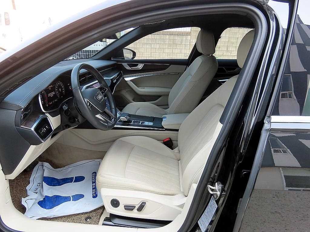아우디 A6 A6 (C8) 45 TDI 콰트로 프리미엄 이미지 5