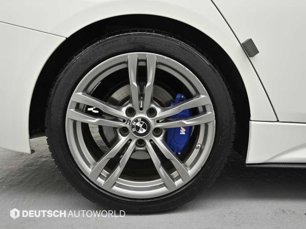 BMW 3시리즈 3시리즈 (F30) 320i M 스포츠 이미지 5