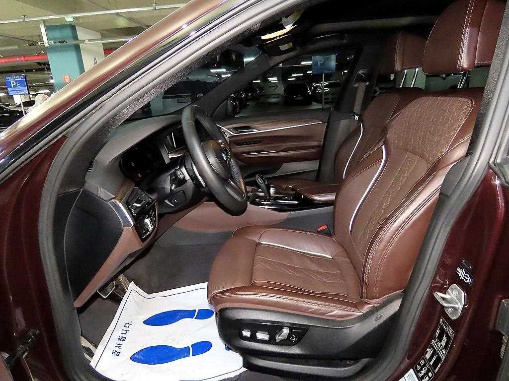 BMW 그란투리스모 6시리즈 GT (G32) 630i xDrive M 스포츠 이미지 6