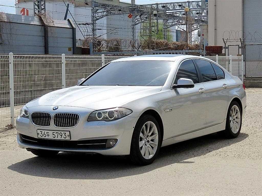 BMW 5시리즈 5시리즈 (F10) 528i xDrive 이미지 2