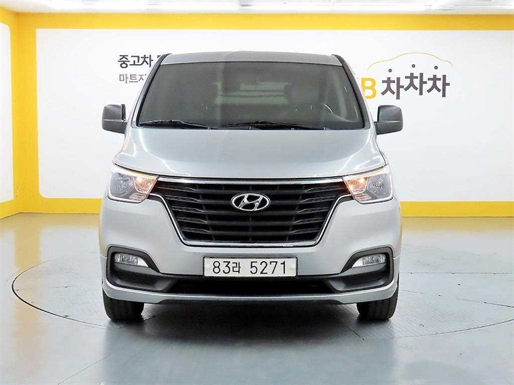 현대 스타렉스 더 뉴 그랜드 스타렉스 2WD 밴 5인승 모던 이미지 1