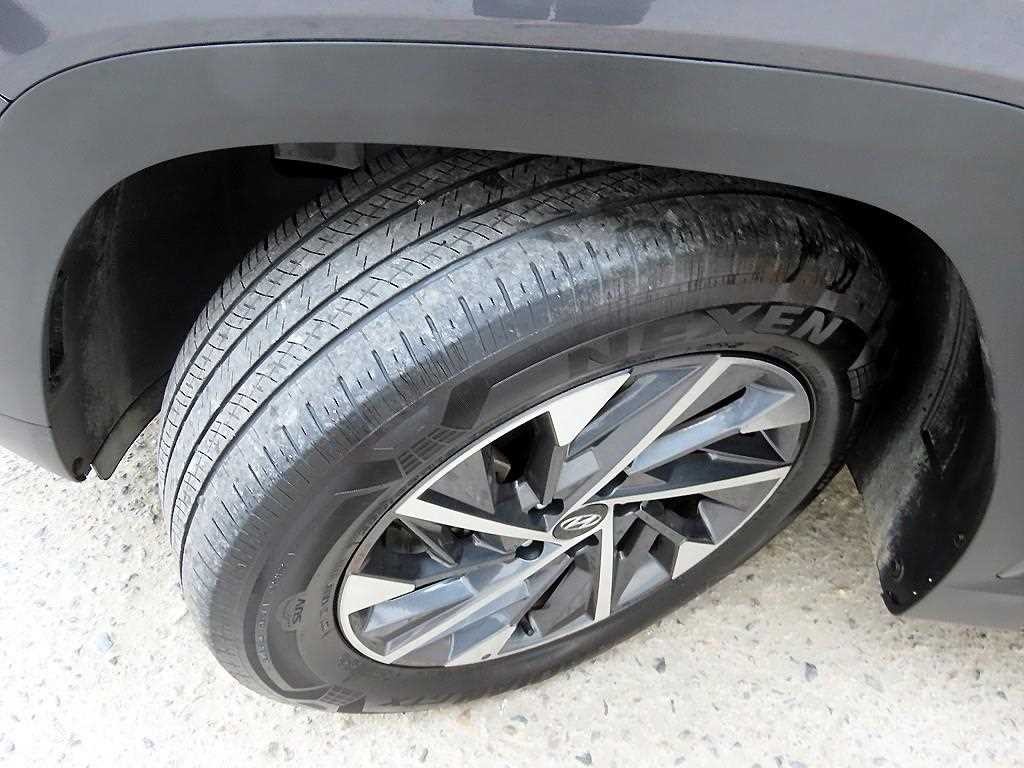 현대 투싼 투싼 (NX4) 디젤 2.0 2WD 프리미엄 이미지 20