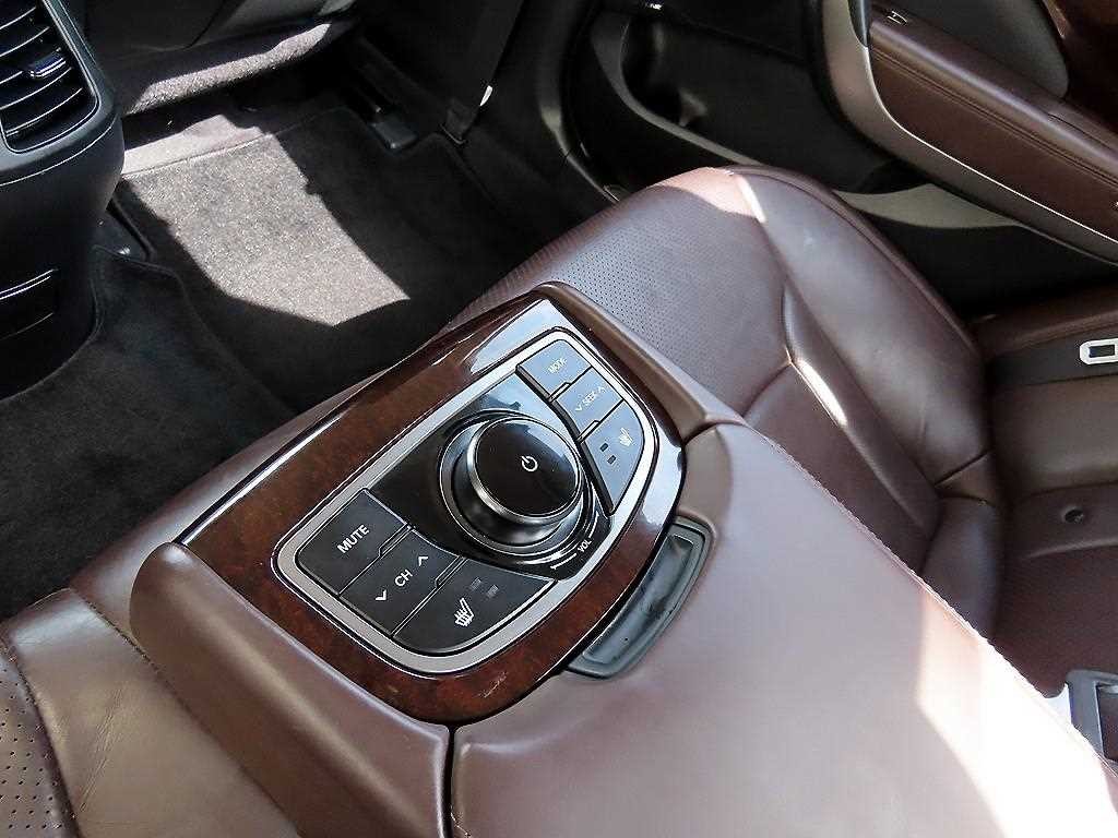 현대 그랜저 그랜저 HG HG300 EXCLUSIVE 이미지 18