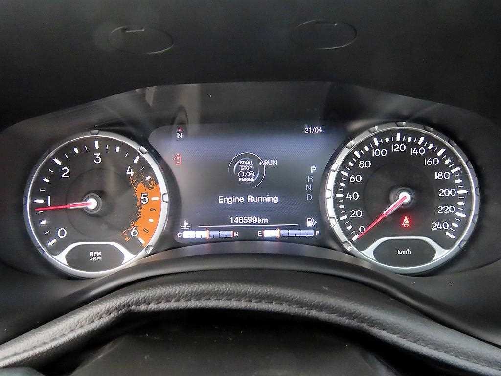 지프 레니게이드 2.0 디젤 리미티드 AWD 이미지 9