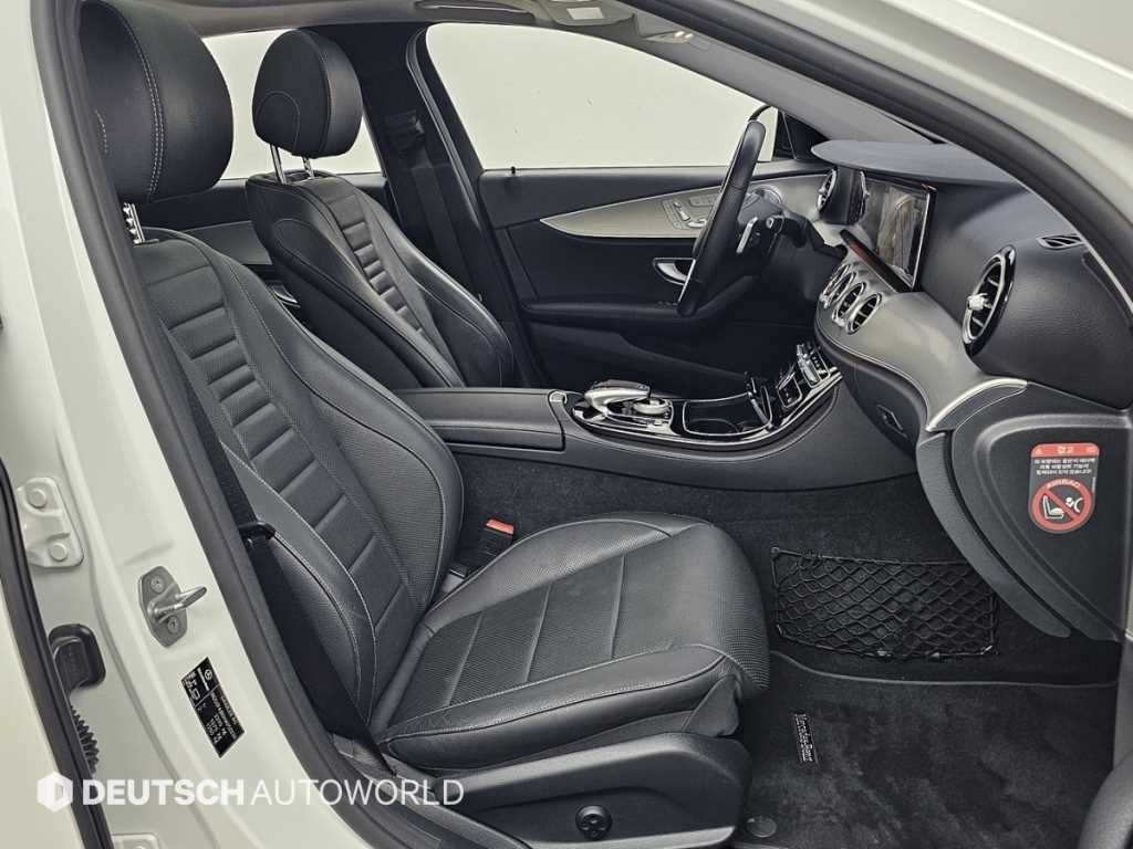 벤츠 E 클래스 E-클래스 W213 E300 아방가르드 이미지 10