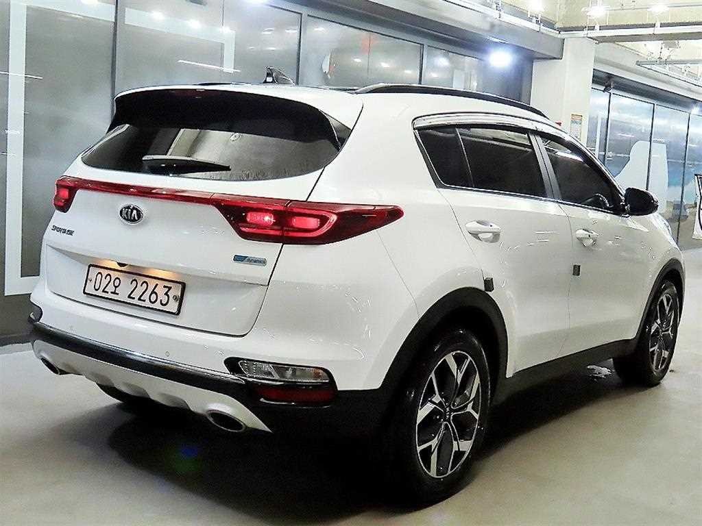 기아 스포티지 스포티지 더 볼드 2.0 디젤 2WD 프레스티지 이미지 4