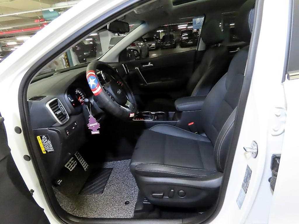 기아 스포티지 스포티지 더 볼드 2.0 디젤 2WD 프레스티지 이미지 6