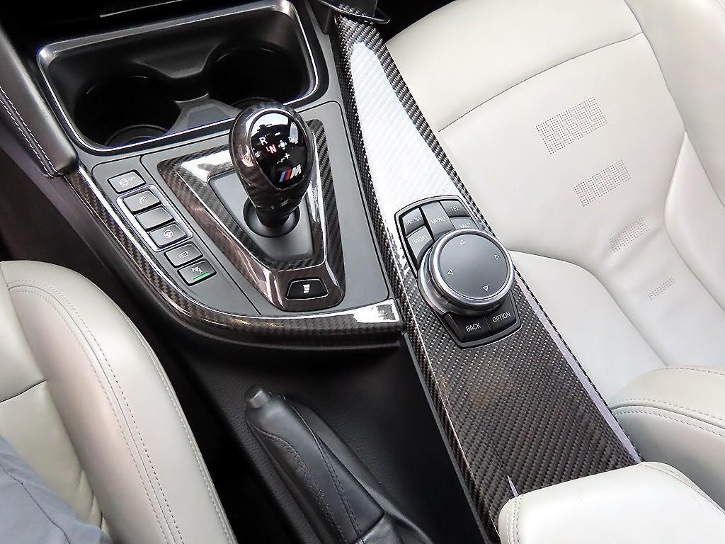 BMW 3시리즈 M3 (F80, E90) M3 세단 이미지 11