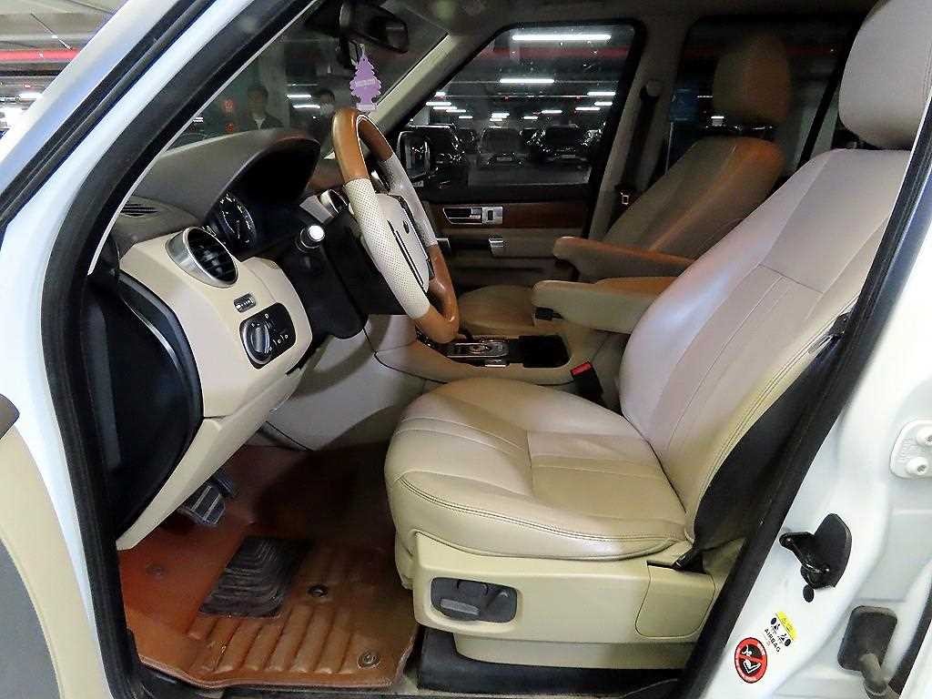 랜드로버 디스커버리 디스커버리4 3.0 SDV6 SE 이미지 6