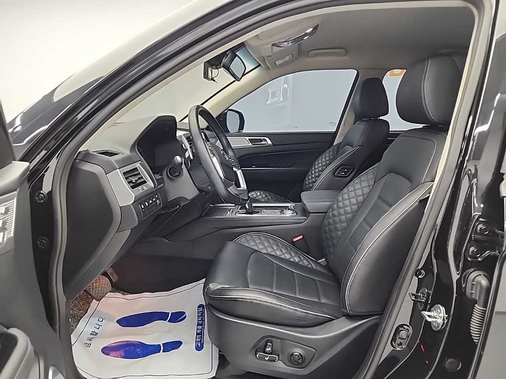 KG모빌리티(쌍용) 렉스턴 올 뉴 렉스턴 (Y450) 디젤 2.2 4WD 프레스티지 이미지 11