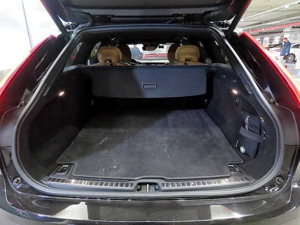 볼보 V90 V90 크로스컨트리 T5 프로 AWD 이미지 16