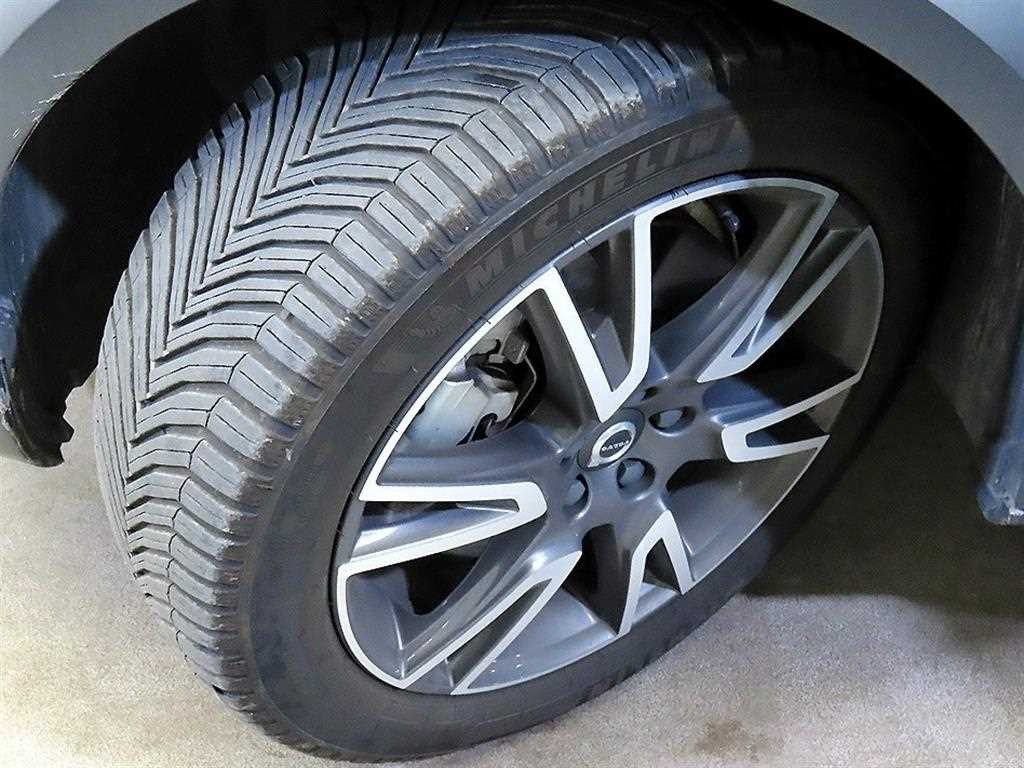 볼보 V90 V90 크로스컨트리 T5 프로 AWD 이미지 20
