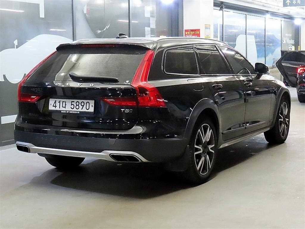 볼보 V90 V90 크로스컨트리 T5 프로 AWD 이미지 4