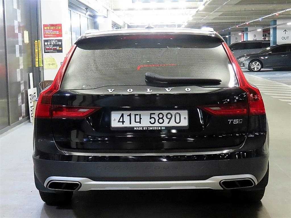 볼보 V90 V90 크로스컨트리 T5 프로 AWD 이미지 5