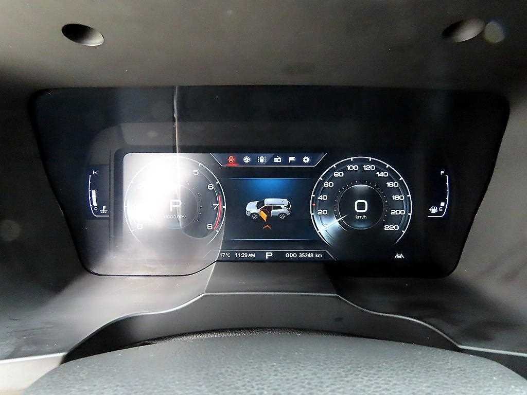 KG모빌리티(쌍용) 코란도 뷰티풀코란도 2WD 가솔린 1.5 C5 이미지 9