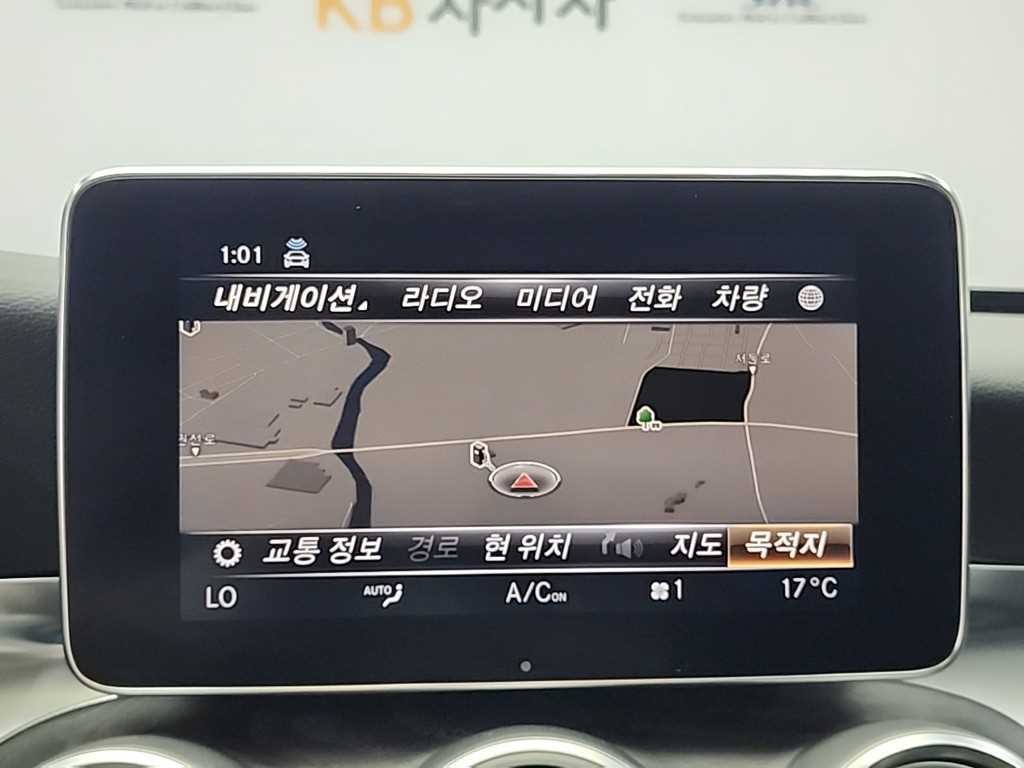 벤츠 C 클래스 C클래스 W205 C200 4MATIC AMG LINE 이미지 15