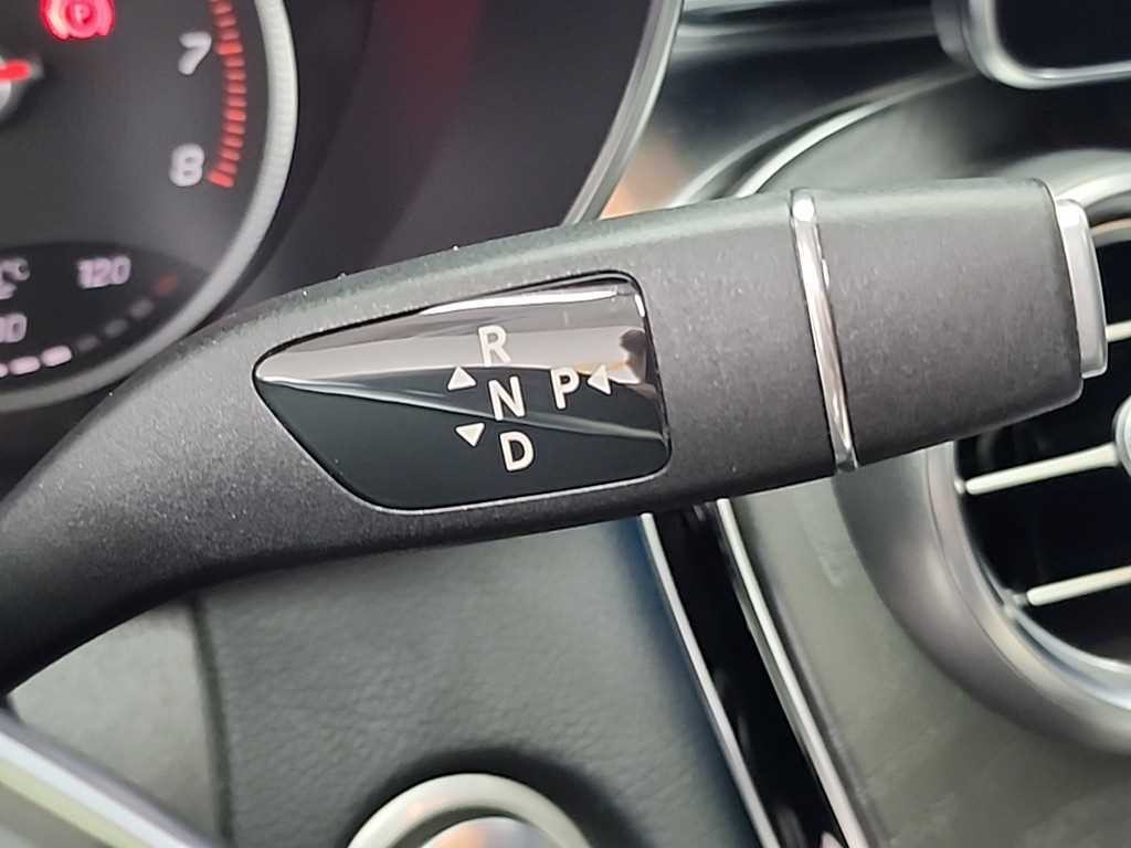 벤츠 C 클래스 C클래스 W205 C200 4MATIC AMG LINE 이미지 8