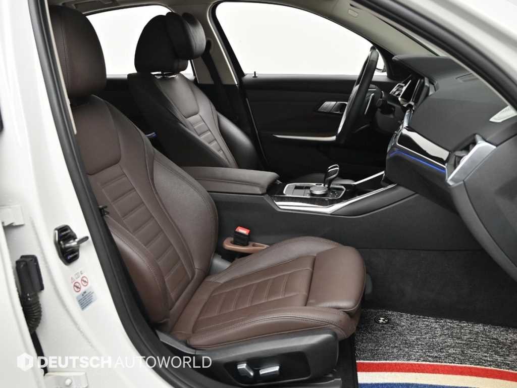 BMW 3시리즈 3시리즈 (G20) 320i 럭셔리 이노베이션팩 이미지 9