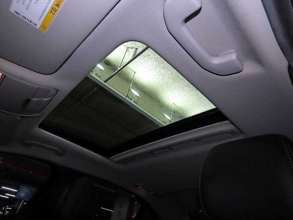 벤츠 C 클래스 C클래스 W205 C220 d 아방가르드 이미지 17