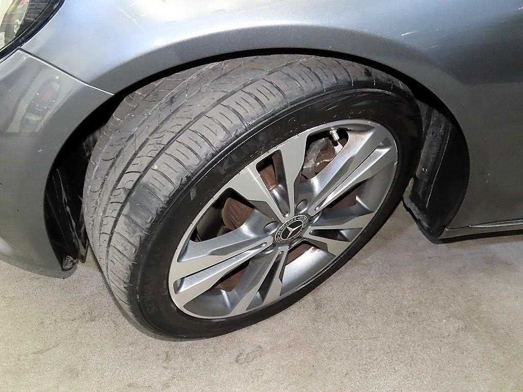 벤츠 C 클래스 C클래스 W205 C220 d 아방가르드 이미지 20