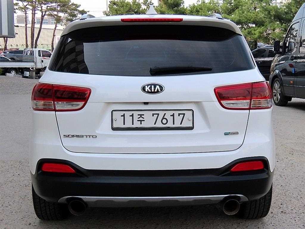 기아 쏘렌토 올 뉴 쏘렌토 디젤 2WD 2.0 노블레스 스페셜 이미지 4