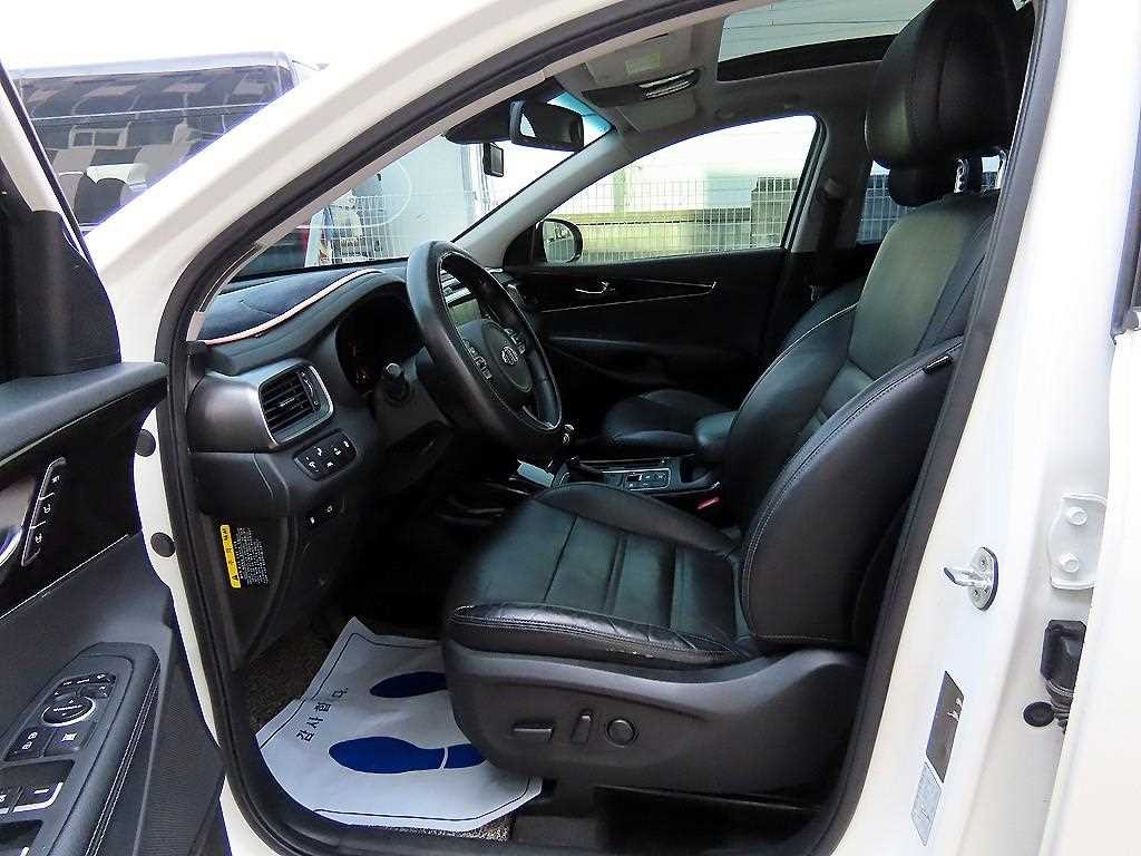 기아 쏘렌토 올 뉴 쏘렌토 디젤 2WD 2.0 노블레스 스페셜 이미지 5