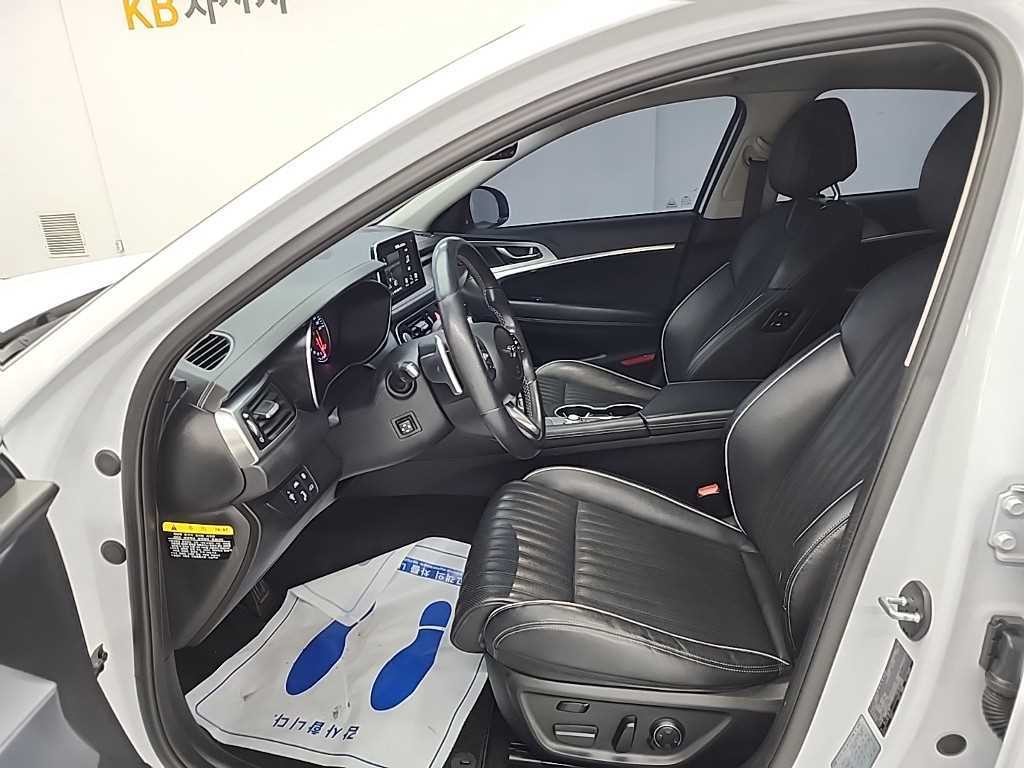 제네시스 G70 2.0T 슈프림 이미지 11