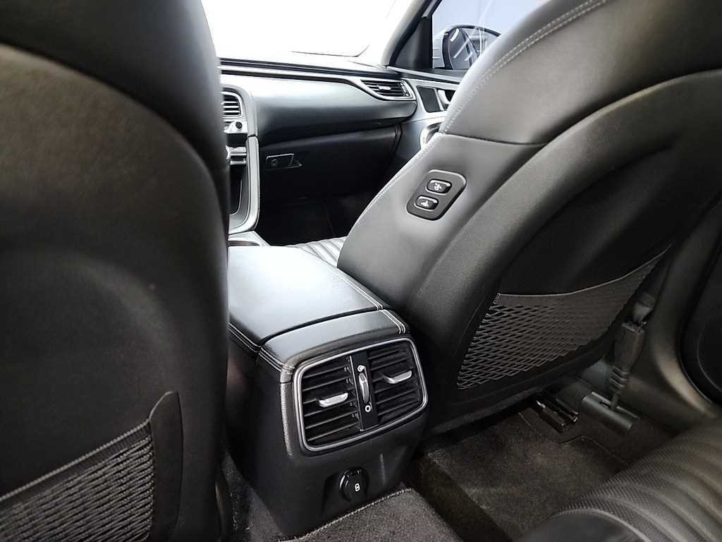 제네시스 G70 2.0T 슈프림 이미지 13
