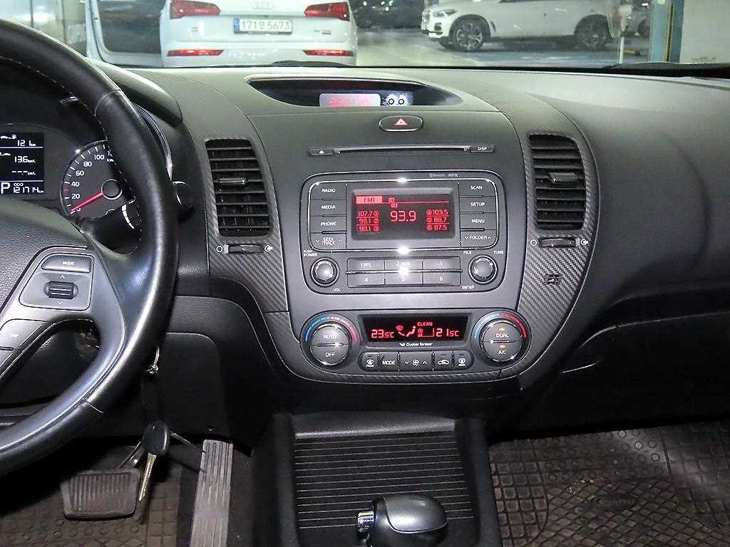 기아 K3 1.6 GDI 럭셔리 ECO PLUS 이미지 11