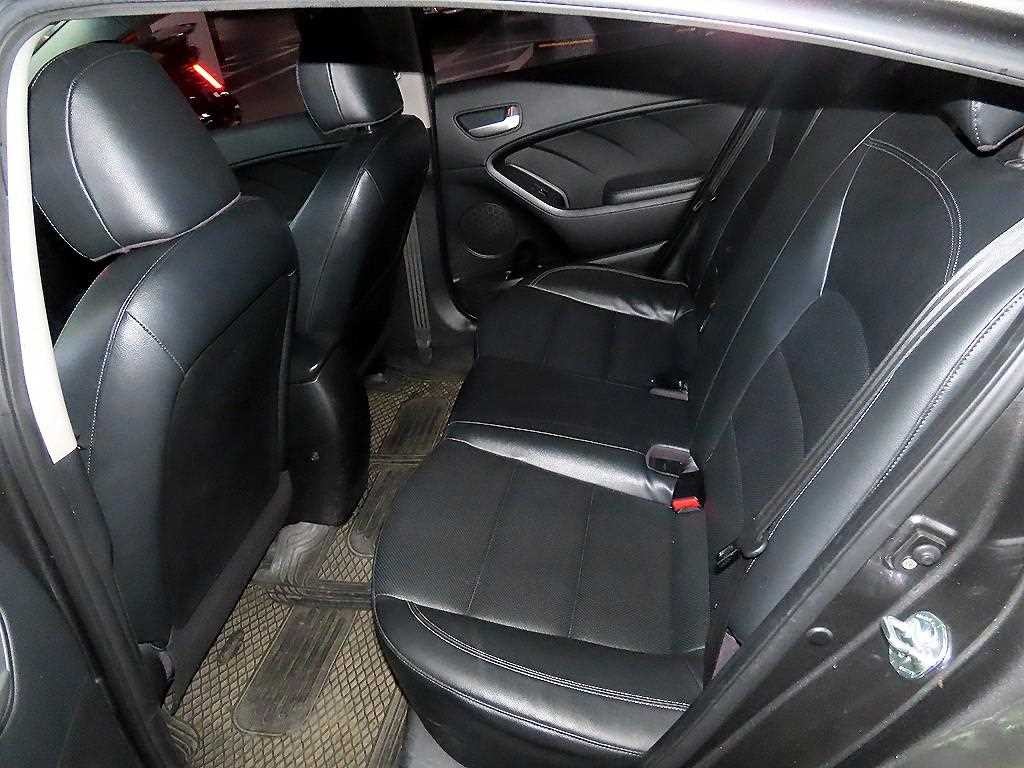 기아 K3 1.6 GDI 럭셔리 ECO PLUS 이미지 7