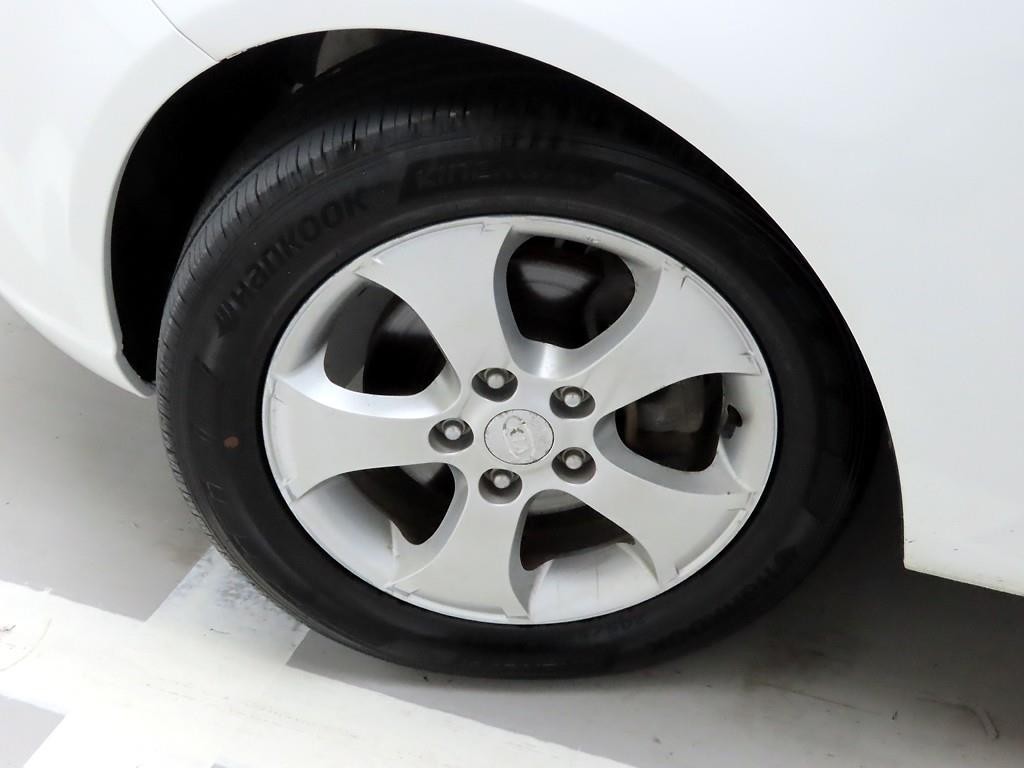 기아 포르테 가솔린 1.6 CVVT PREMIUM(SI) 블랙 이미지 19