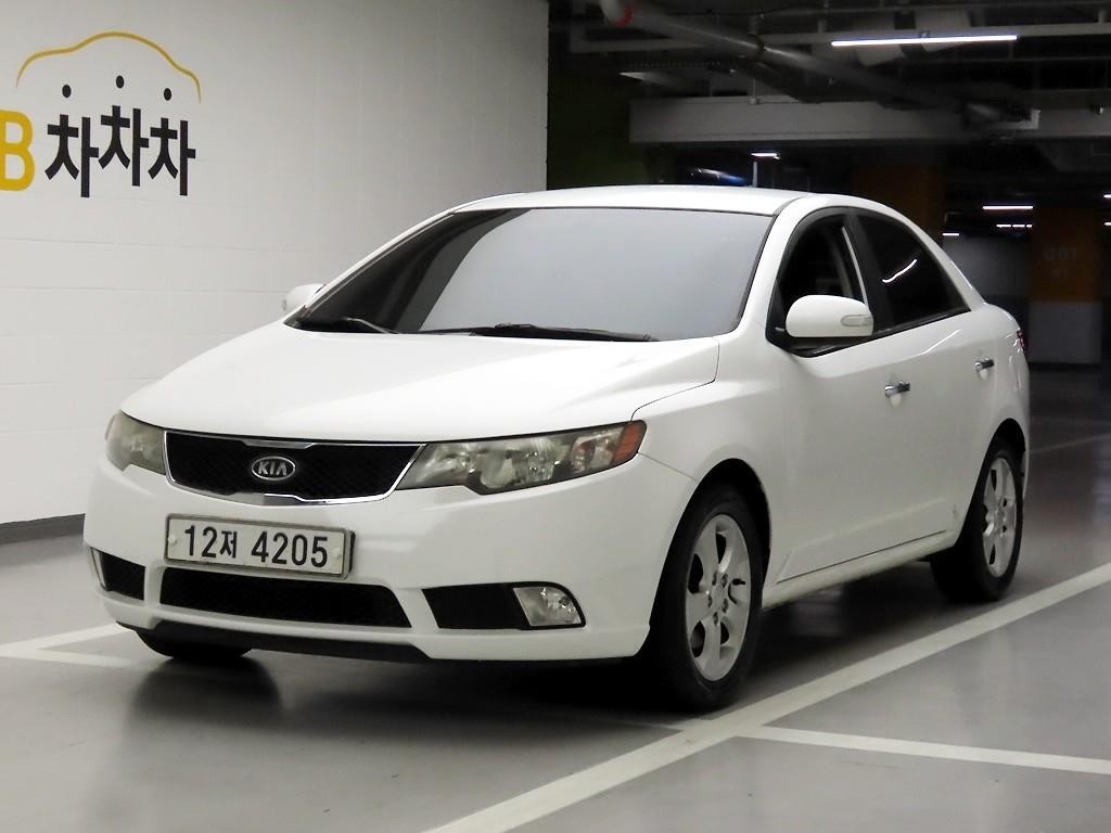 기아 포르테 가솔린 1.6 CVVT PREMIUM(SI) 블랙 이미지 2