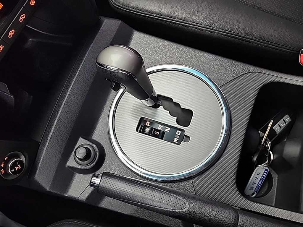KG모빌리티(쌍용) 코란도 더뉴코란도스포츠 CX7(4WD) 클럽 이미지 8