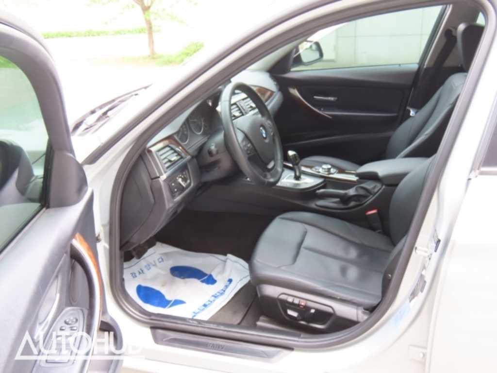 BMW 3시리즈 3시리즈 (F30) 320d 이미지 13