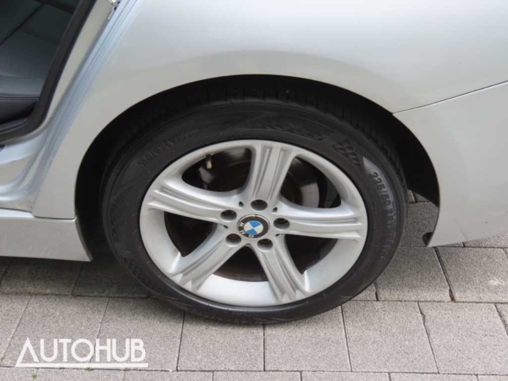 BMW 3시리즈 3시리즈 (F30) 320d 이미지 17