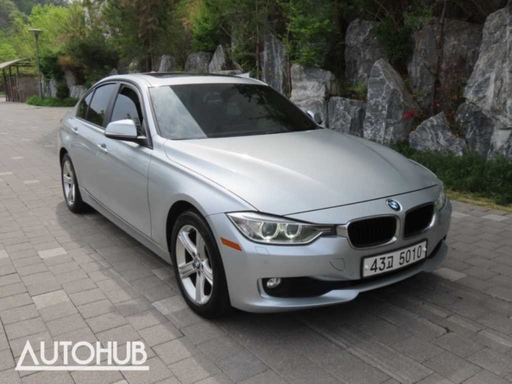BMW 3시리즈 3시리즈 (F30) 320d 이미지 2
