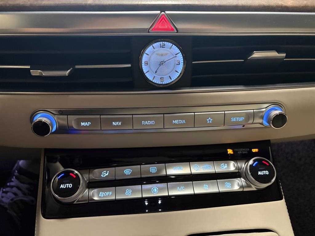 제네시스 G90 5.0 GDI AWD 프레스티지 이미지 12