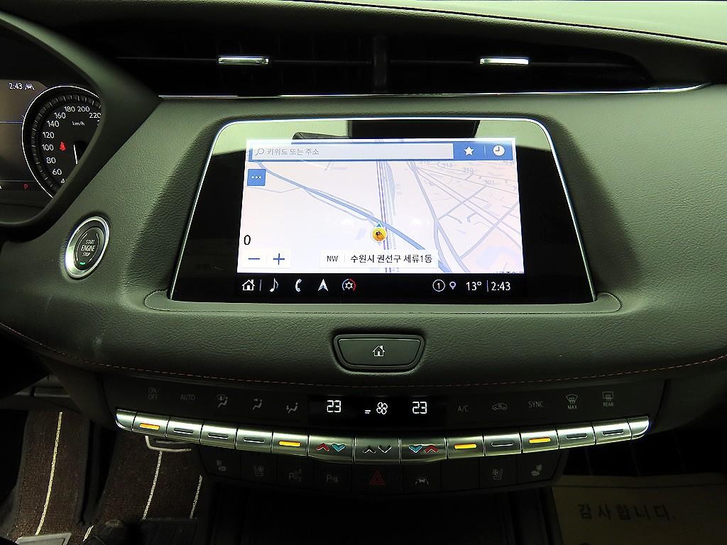 캐딜락 XT4 2.0 스포츠 AWD 이미지 12