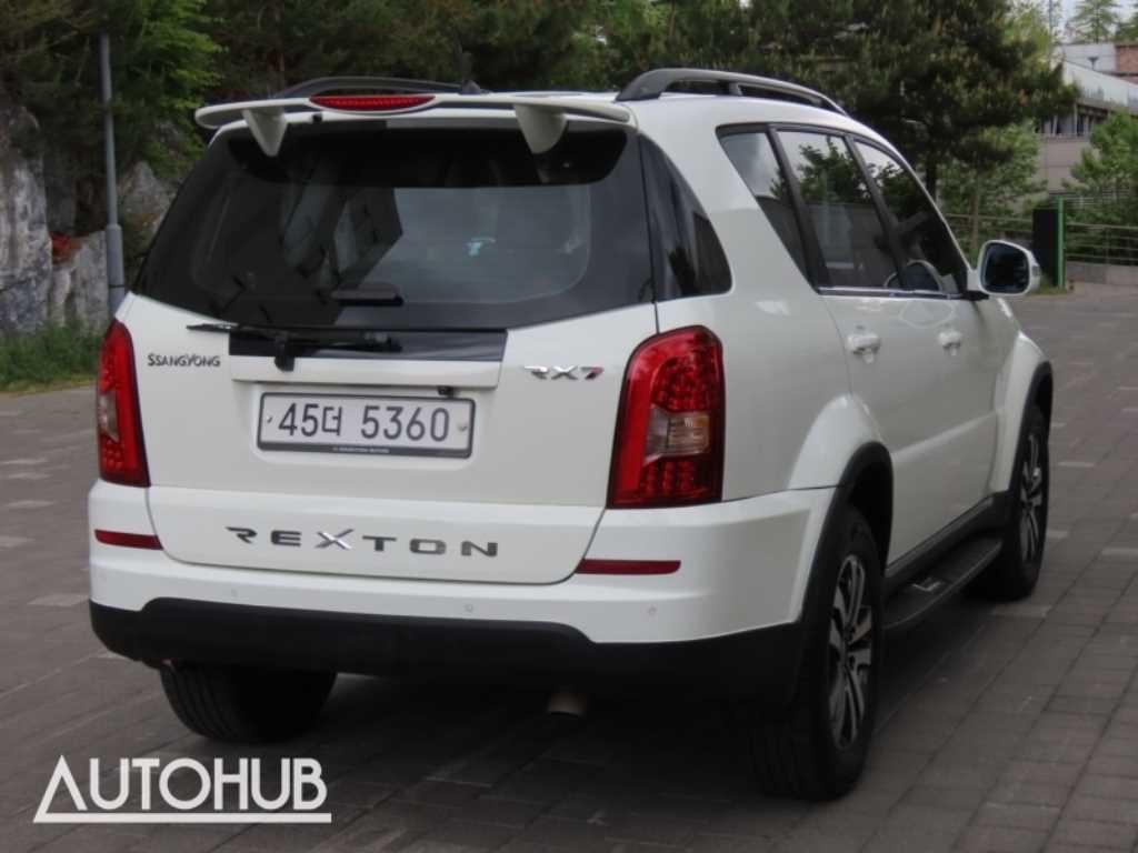 KG모빌리티(쌍용) 렉스턴 렉스턴W 2.0  4WD RX7 프레스티지 이미지 3
