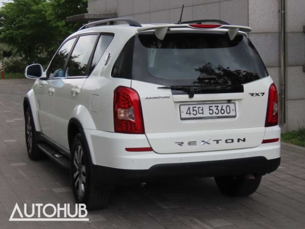 KG모빌리티(쌍용) 렉스턴 렉스턴W 2.0  4WD RX7 프레스티지 이미지 4