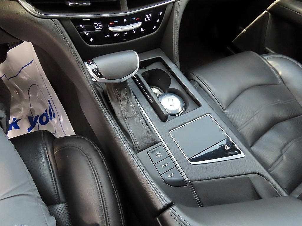 캐딜락 CT6 3.6 프리미엄 AWD 이미지 9
