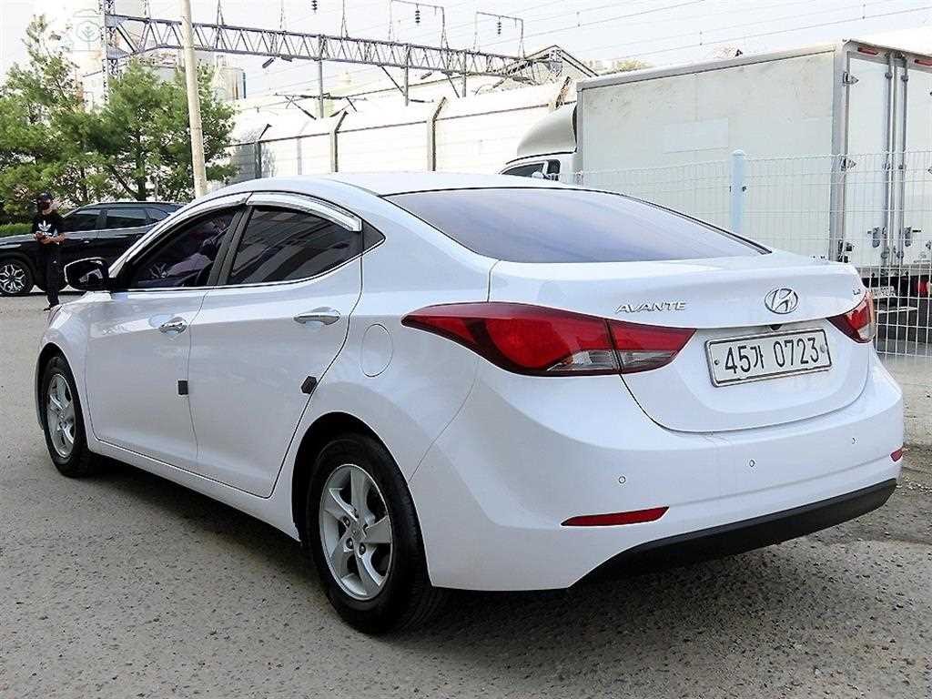 현대 아반떼 더 뉴 아반떼 1.6 VGT 모던 이미지 3