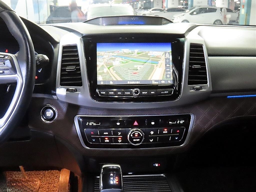 KG모빌리티(쌍용) 렉스턴 올 뉴 렉스턴 (Y450) 디젤 2.2 4WD 시그니처 이미지 11