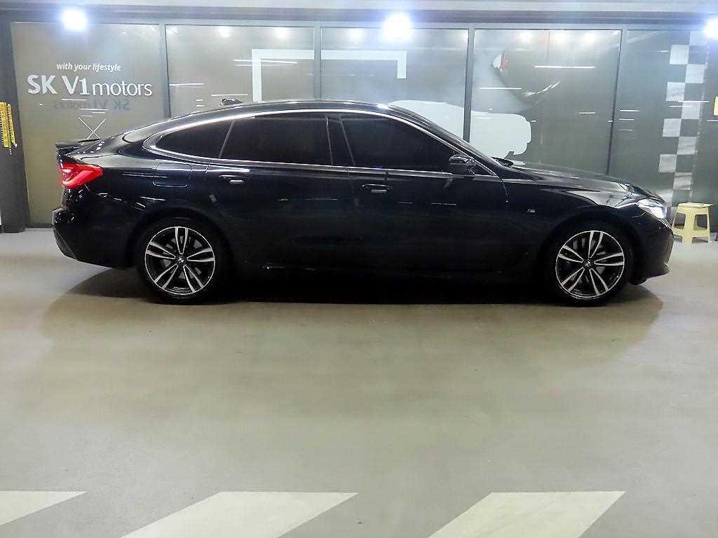 BMW 그란투리스모 6시리즈 GT (G32) 620d xDrive M 스포츠 이미지 3