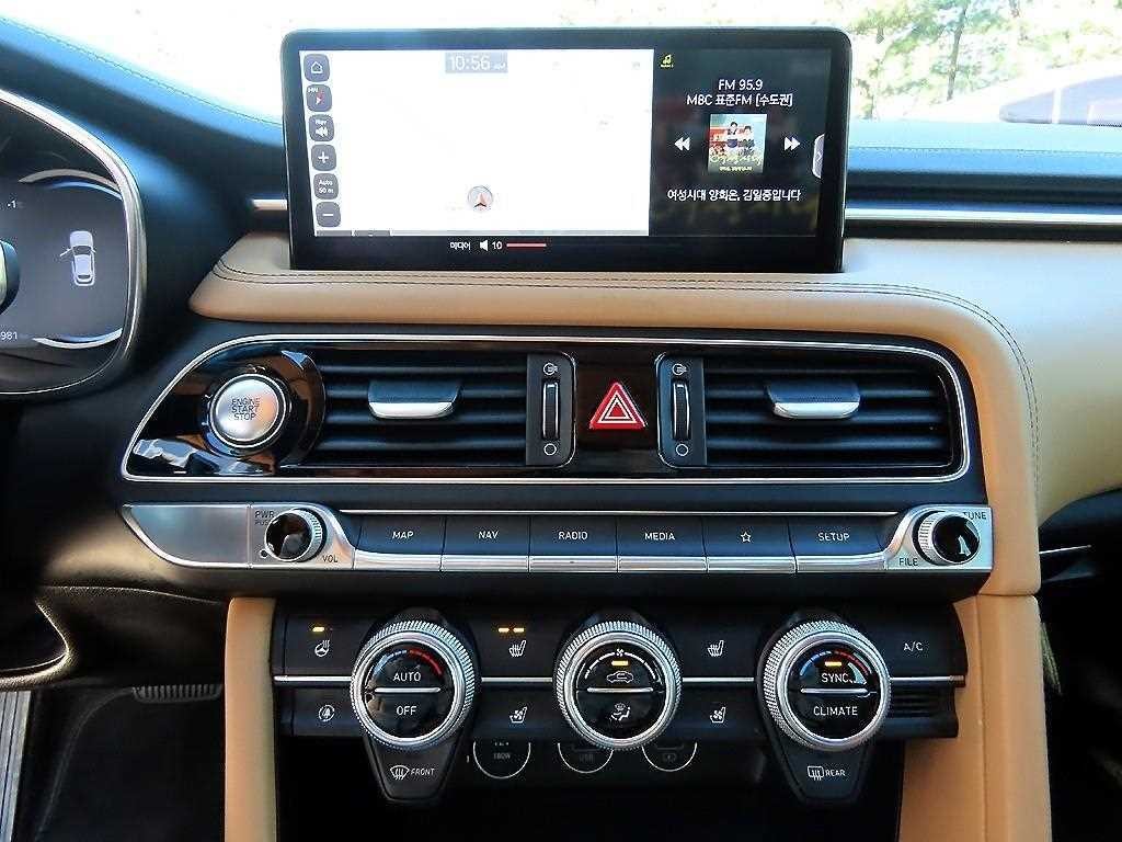 제네시스 G70 더 뉴 G70 슈팅브레이크 가솔린 2.0T 2WD 프리미엄 이미지 12