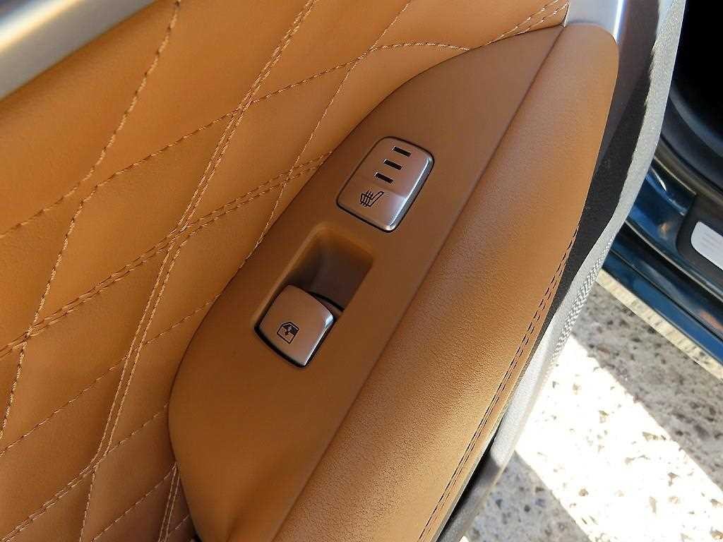 제네시스 G70 더 뉴 G70 슈팅브레이크 가솔린 2.0T 2WD 프리미엄 이미지 15